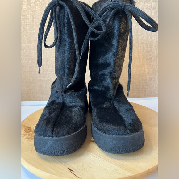 Pajar Fur Boots Size 38 or 7-7.5 US - Picture 5 of 14